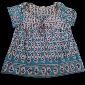 Woman's babydoll blouse
